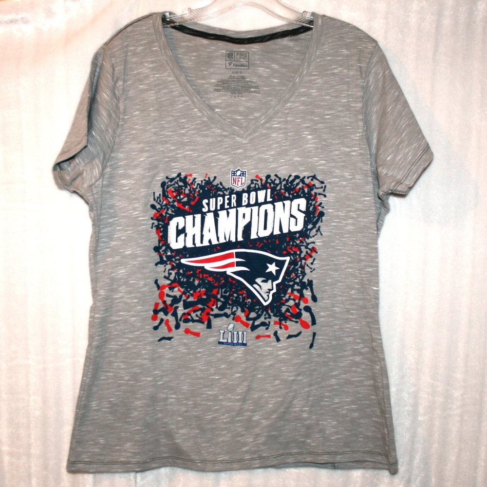 NIP V-Neck New England Patriots Women's SS Super Bowl LIII Champions Tee
